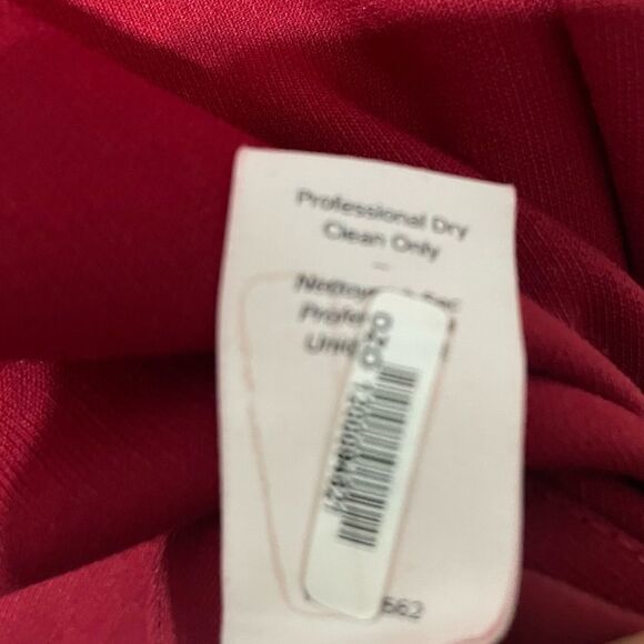 ☀️❄️cinq a sept Piper Ruffle Midi Asymmetrical Dress in Pomegranate Sz 4 - Picture 11 of 13